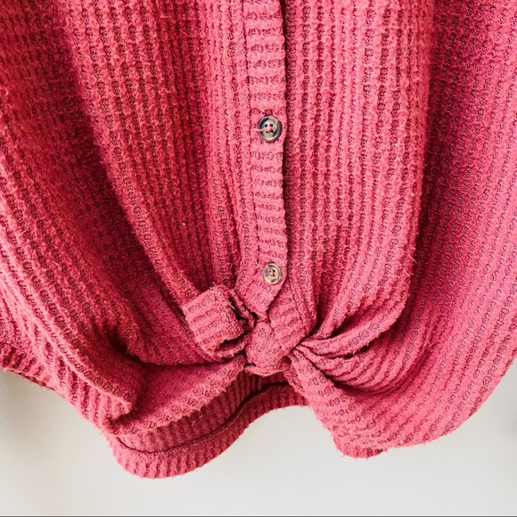 Wild Fable Button Up Waffle Knit Top Maroon Sz Medium - Picture 5 of 9